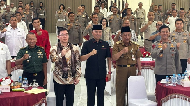 DPRD Provinsi Jambi Bangga Polda Jambi Masuk Nominasi Polda Terbaik Kompolnas 2024